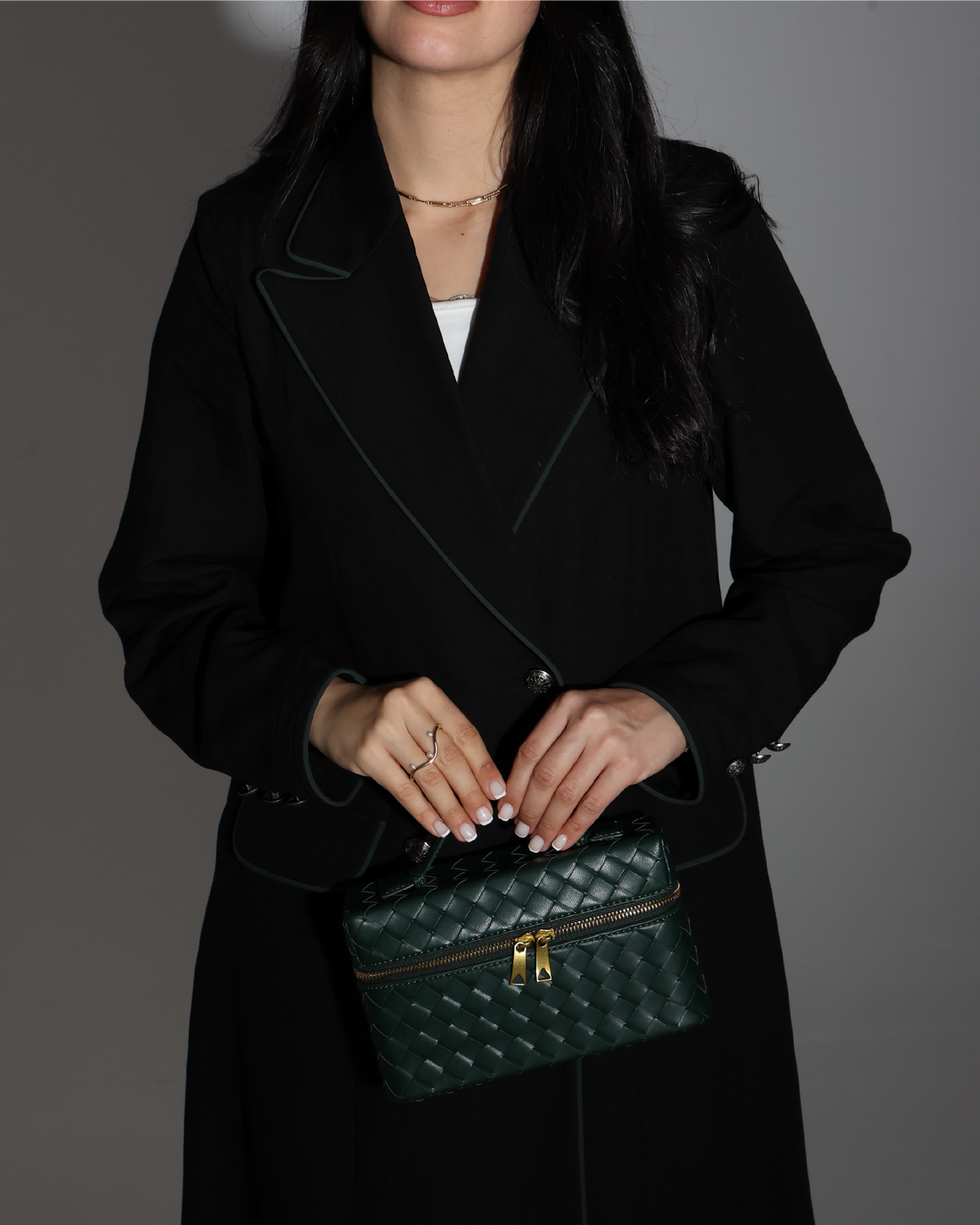 Shaima Abaya — Black